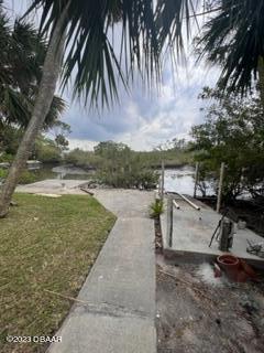 Building Photo - 5468 W Bayshore Dr