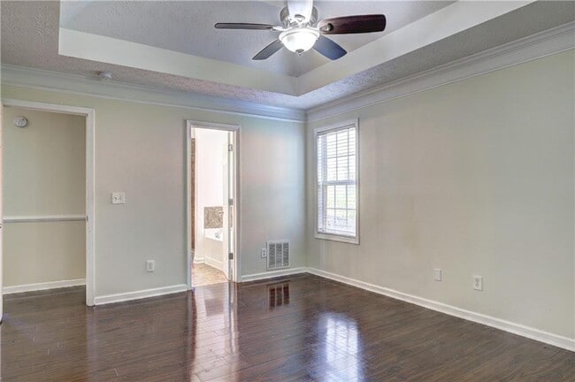 Building Photo - 1553 Ravens Run