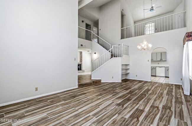 Building Photo - 7765 Dianjou Dr