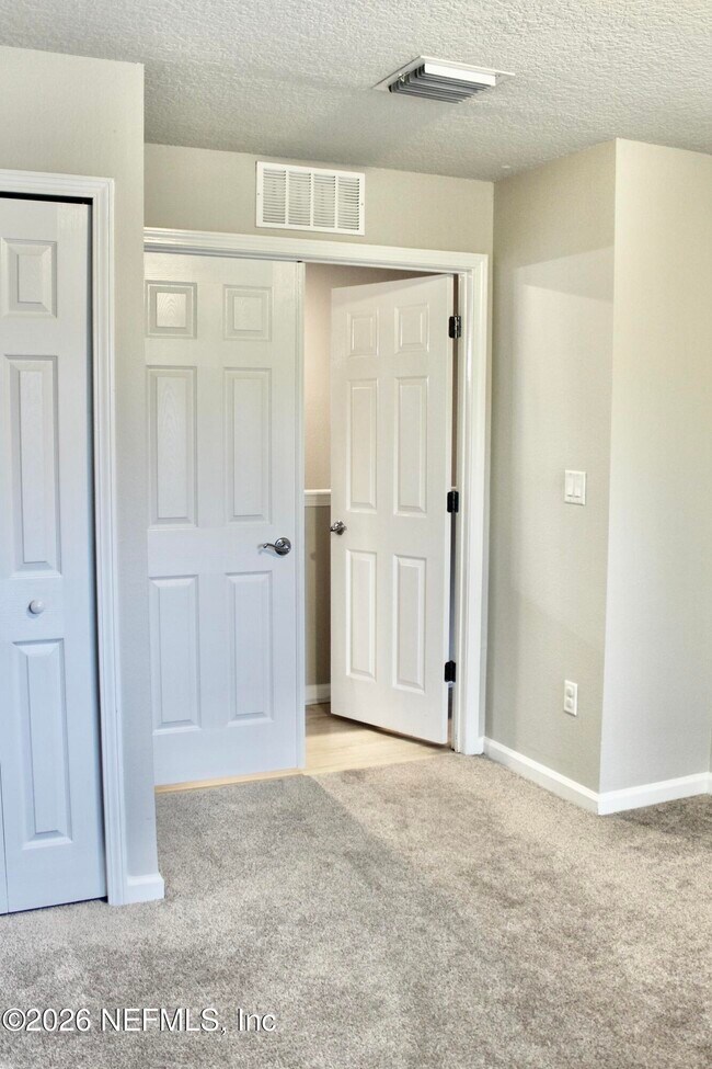 Building Photo - 6518 White Blossom Cir