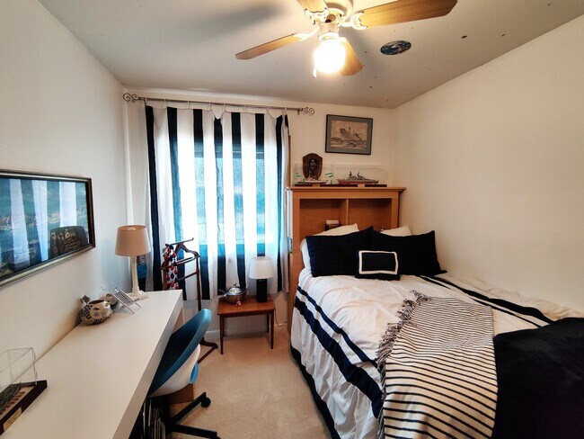 Building Photo - 11106 Del Rio Dr