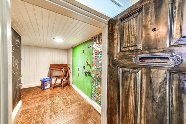 Building Photo - 5315 Little Creek Ct