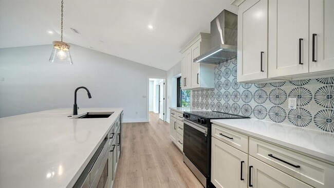 Building Photo - 5468 Wilkinson Rd