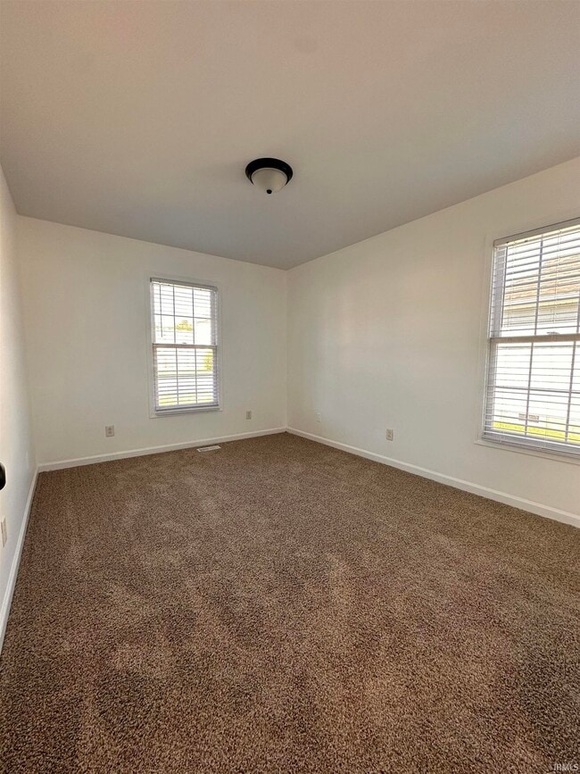 Building Photo - 8477 Countrywood Ct
