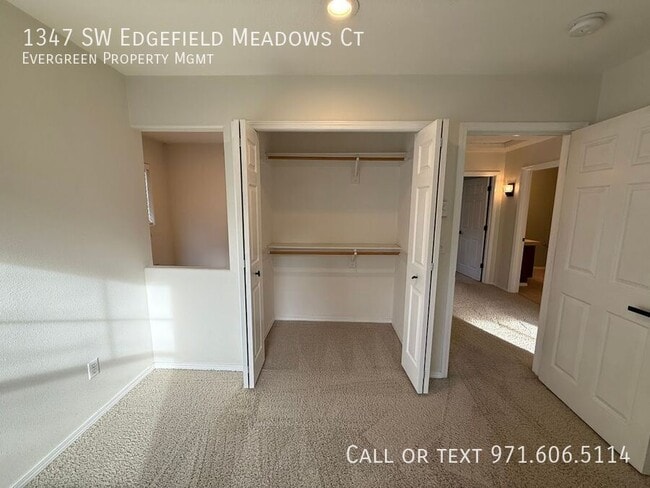 Building Photo - 1347 SW Edgefield Meadows Terrace