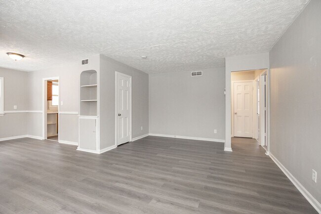 Building Photo - NEWLY RENOVATED! 3 BED, 1 BATH BEAUTIFUL SINGLE-FAMILY HOME IN CLEVELAND!