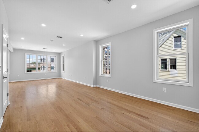 Building Photo - 204 John F. Kennedy Blvd