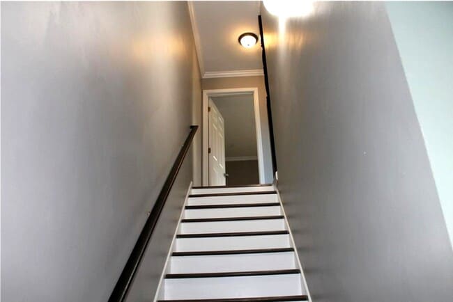 Building Photo - 27 Corinth Rd