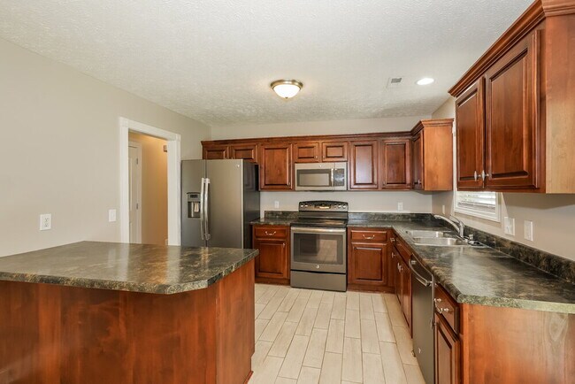 Building Photo - 7819 Ellen Dr