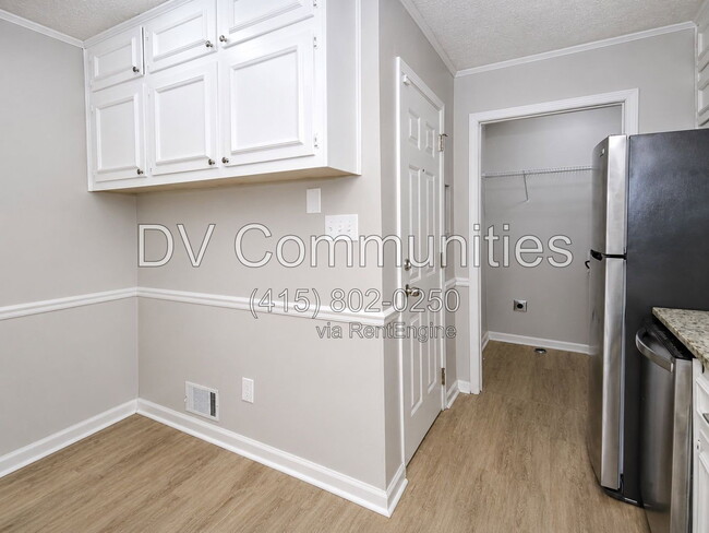 Building Photo - 5067 Glore Rd SW