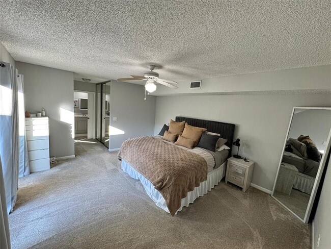 Building Photo - 8535 Boca Rio Dr