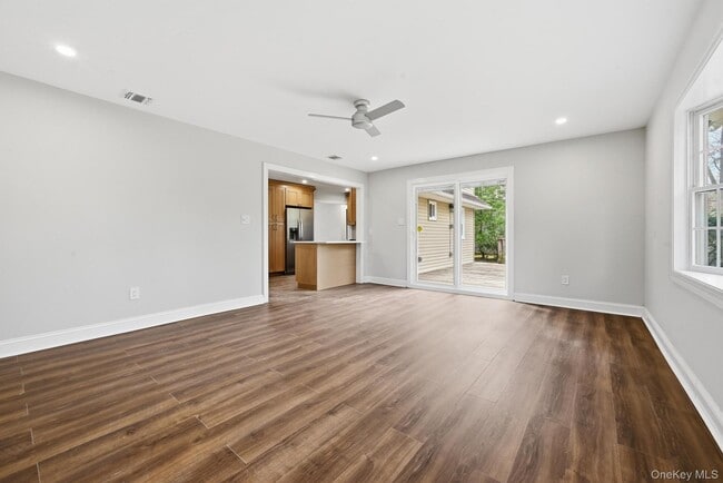 Building Photo - 3685 Hope Pl