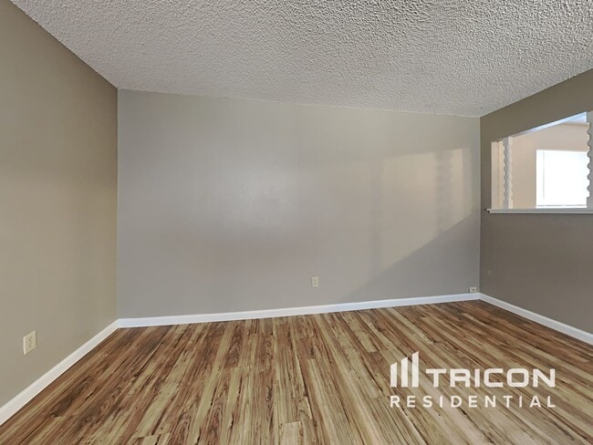 Building Photo - 1734 Floyd Avenue Modesto CA