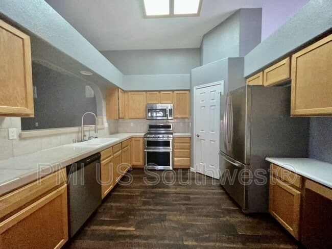 Building Photo - 2576 Ridge Run Ave