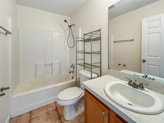 Building Photo - 3465 Tupelo Ave