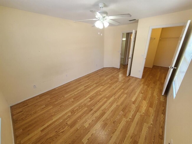 Building Photo - 36138 Lake Chase Blvd