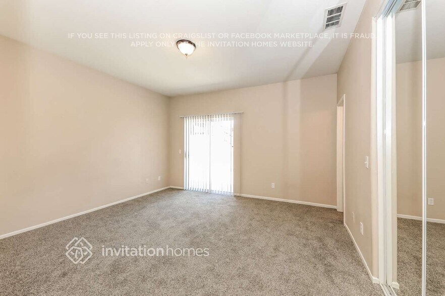 Building Photo - 12813 Westbury Dr