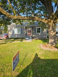 Building Photo - 2802 Van Buren St