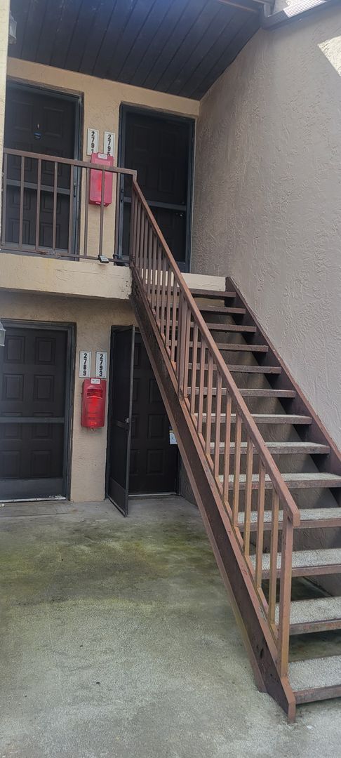 Building Photo - Coral Gardens one bedroom condo