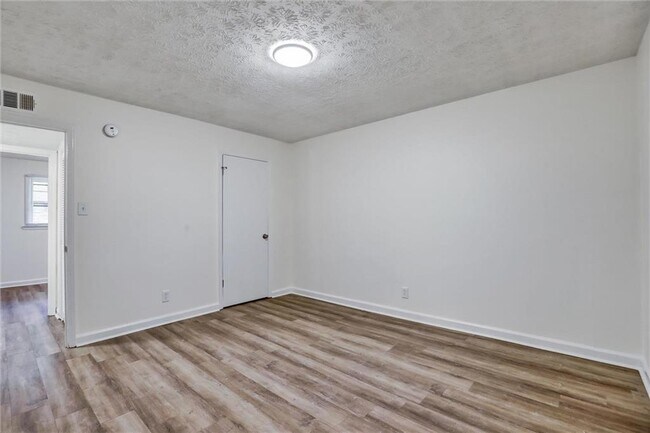 Building Photo - 4371 Springwood Terrace
