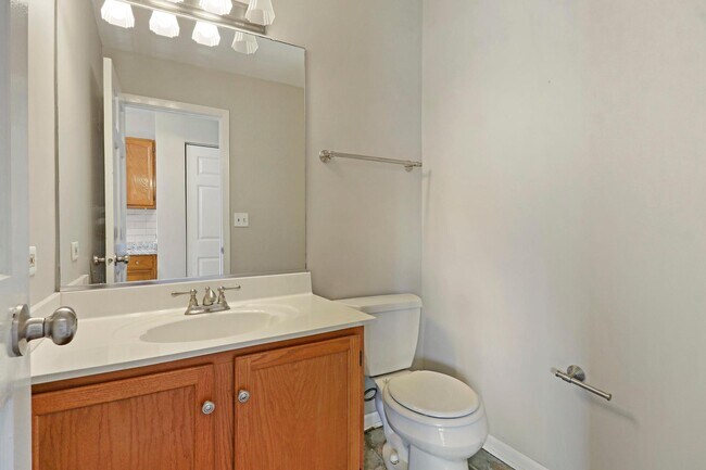 Building Photo - 407 Ballard Dr