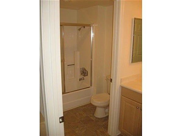 Building Photo - Cozy 1 Bed, 1 Bath Condo in Mira Mesa w/ Off-Street Parking!