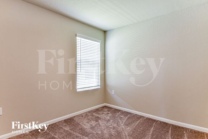 Building Photo - 4439 Meadowland Pl