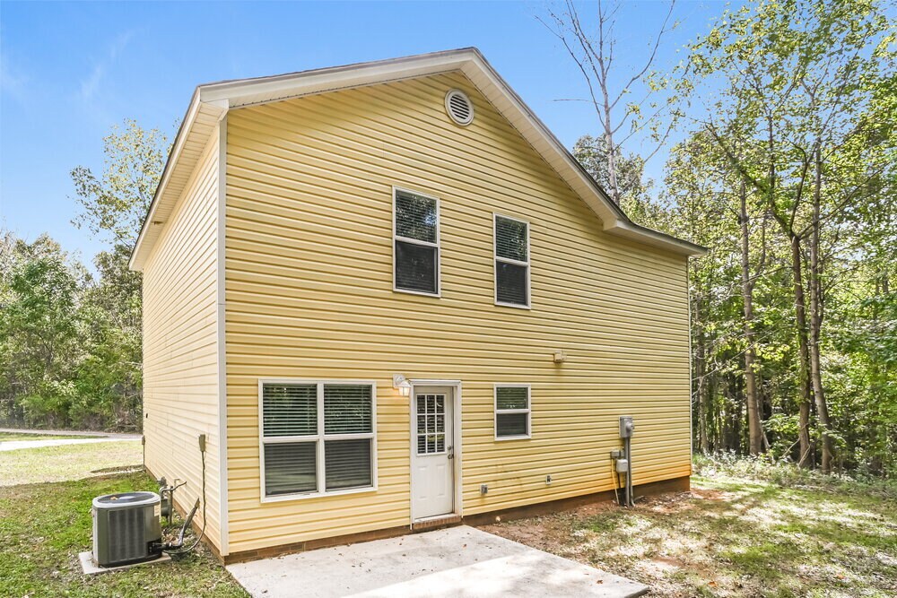 Building Photo - 8160 Ottawa Ln