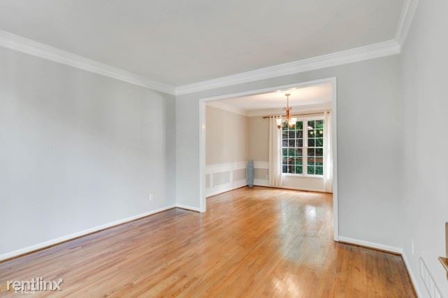 Building Photo - 5 br, 3 bath House - 5005 Brent Knoll Ln