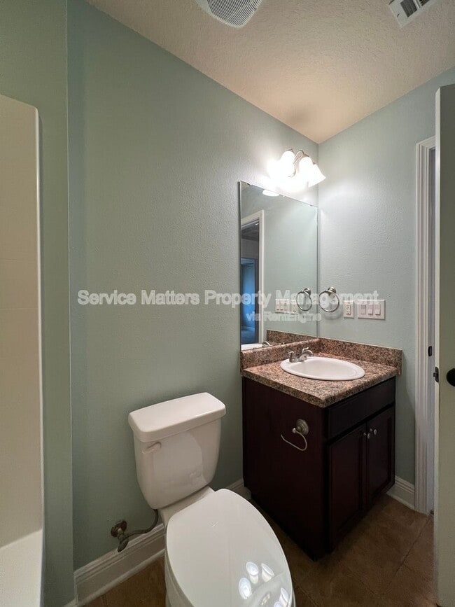 Building Photo - 4496 Fiske St