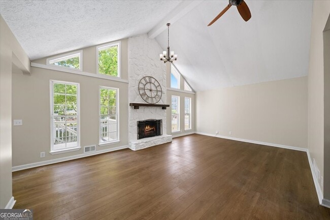 Building Photo - 103 Farmington Dr