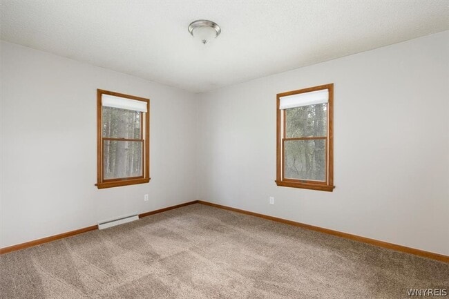 Building Photo - 60 Heiler Dr