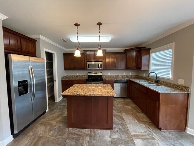 Building Photo - Copper Cove - Gorgeous Waterfront View!
