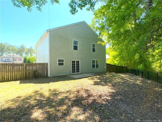 Building Photo - 364 Crane Way