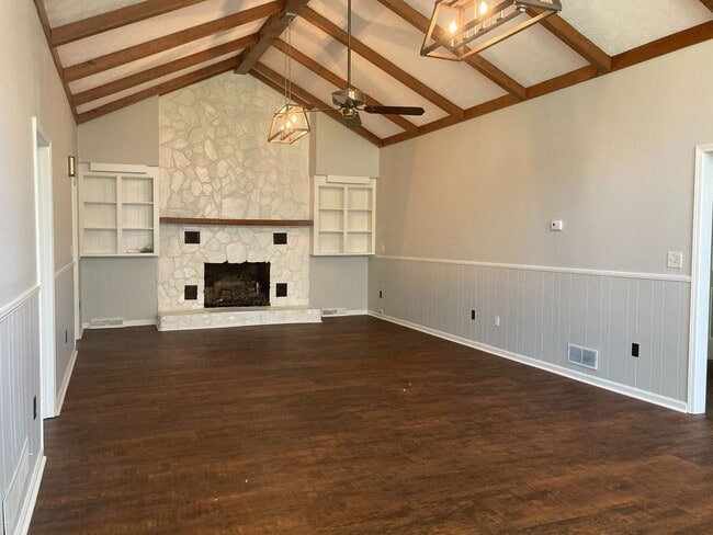 Building Photo - Cozy 3/2 House in East Rome- $1,695