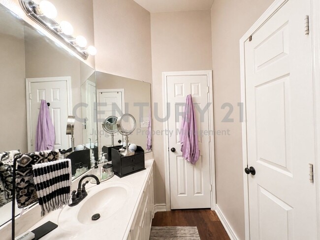 Building Photo - 233 Mitchell Boulevard