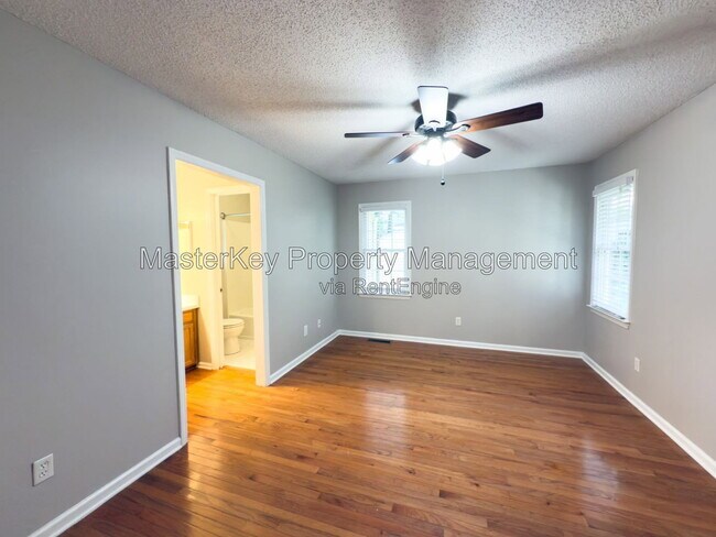 Building Photo - 4220 Old Brick Ct