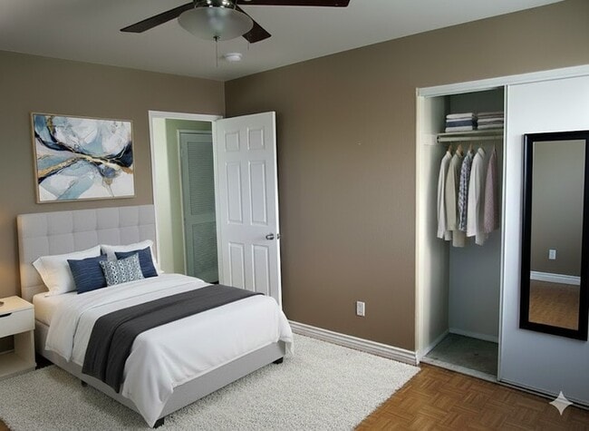 Building Photo - 4BR w/ Pool, Solar & A/C in Perris