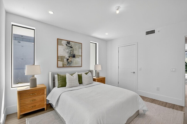 Building Photo - 204 Osceola Park Ln