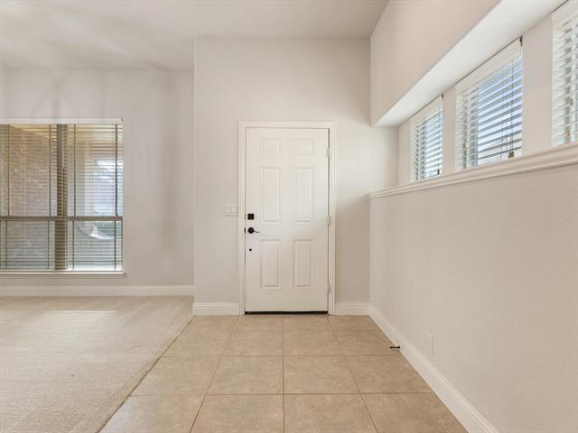 Building Photo - 2106 Hanakoa Falls Dr