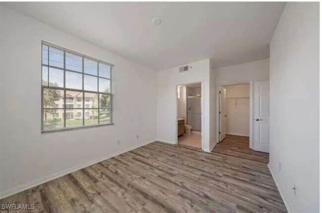 Building Photo - 4690 St Croix Ln