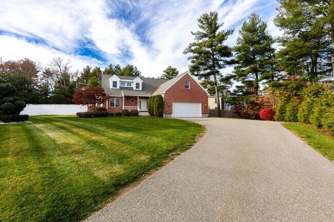 Building Photo - 5 Neff Dr