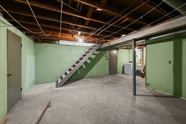 Building Photo - 4769 Hardwick Dr