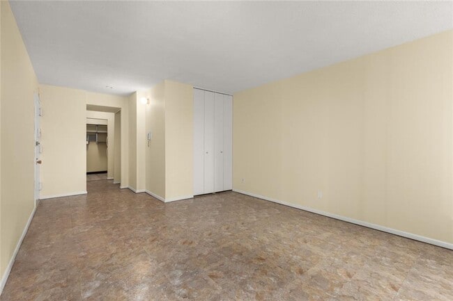 Building Photo - 130 Water St