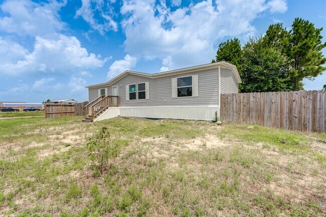 Building Photo - 5055 County Rd 3540
