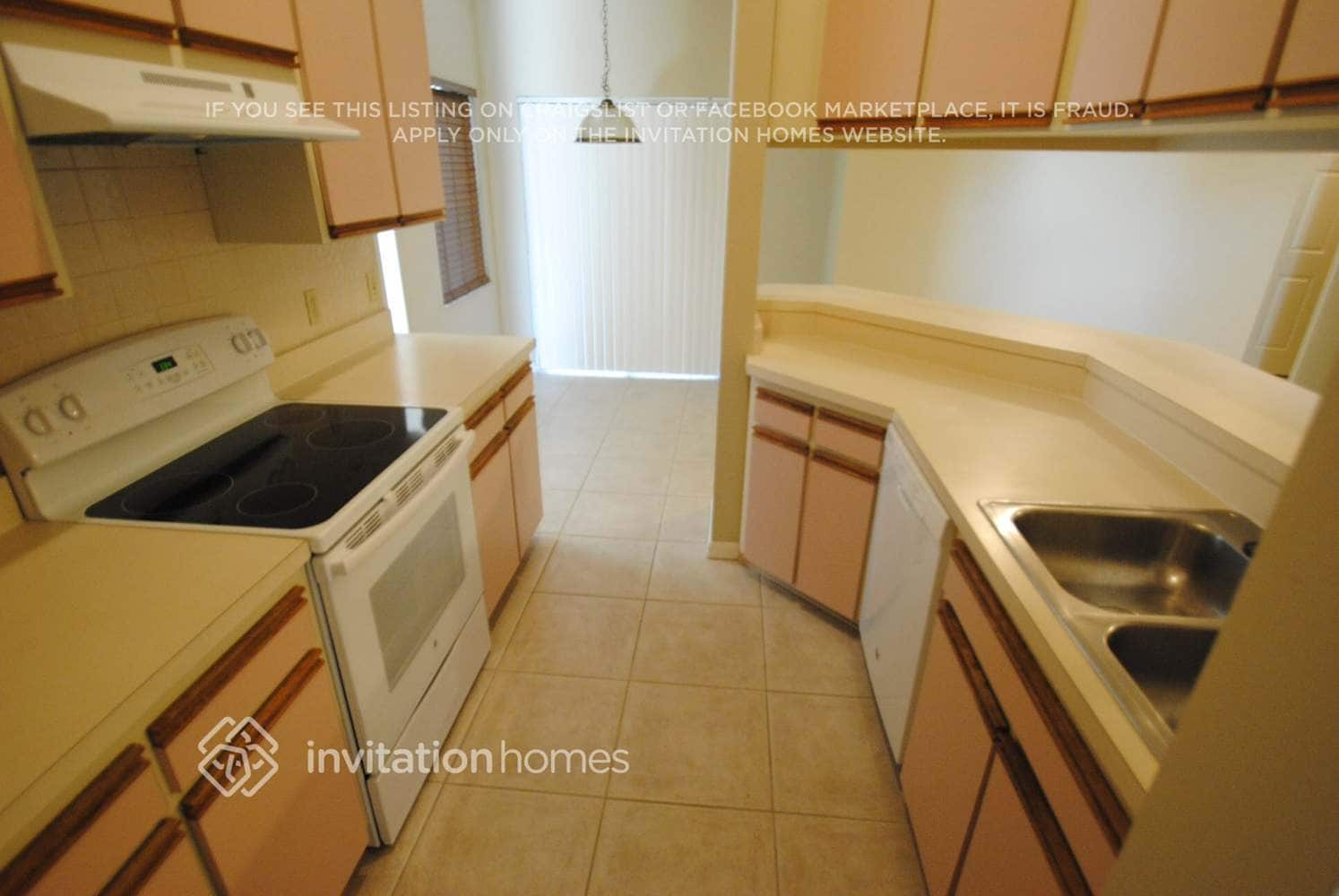 Building Photo - 3914 Meadowlark Ct