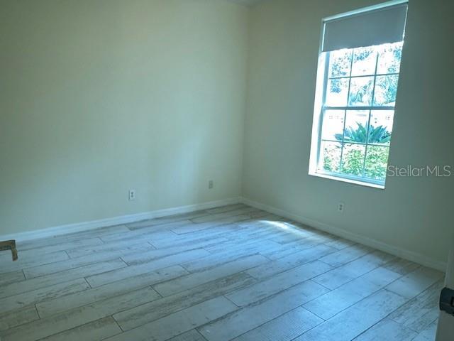 Building Photo - 5511 Key W Pl