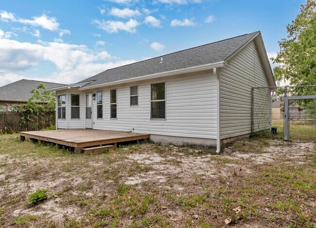 Building Photo - 503 Aleta Ave