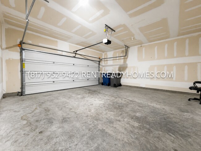Building Photo - 419 Covington Cv