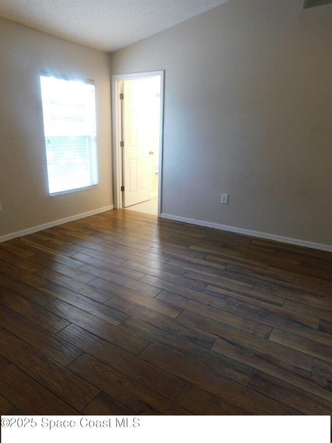 Building Photo - 4115 Barna Ave